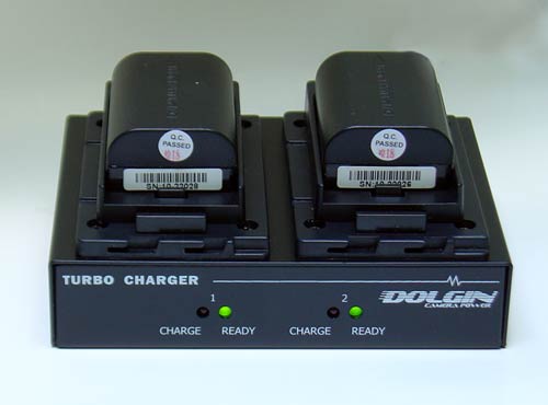 TC200-DSLR-C Two Positions Battery Charger TC200-DSLR-C Two Positions Battery Charger