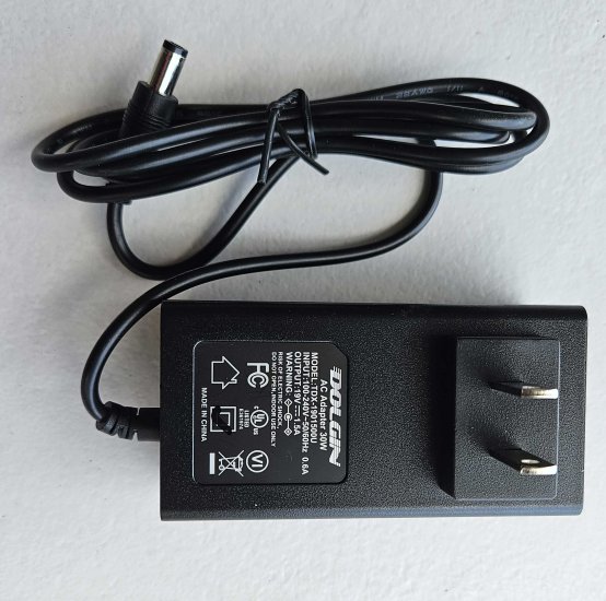 Replacement AC adapter for TC200/TC40-DSLR-C - Click Image to Close